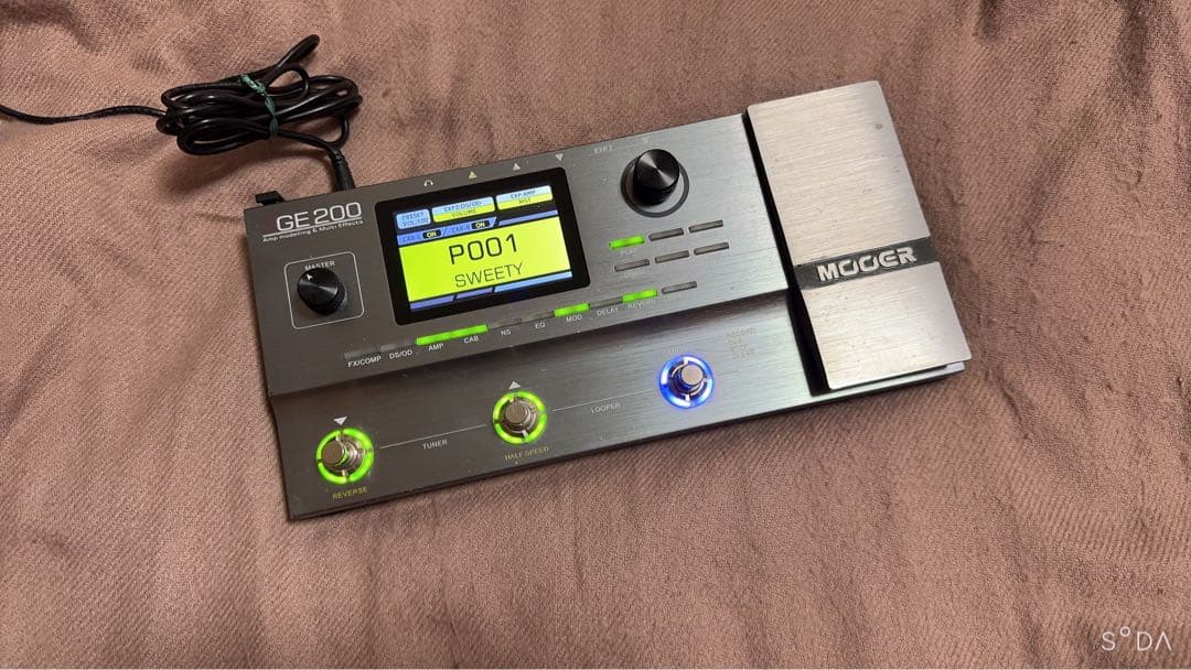 ギター mooer ge200