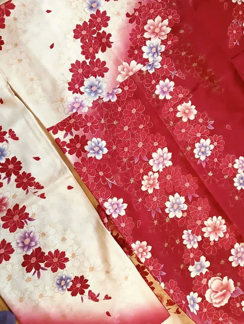 振袖フルセット　未着用　現代柄　深い赤　花づくし　極美品　丈165 裄67