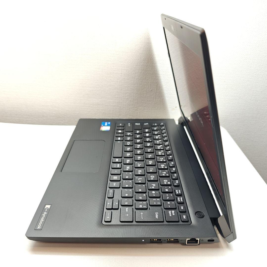 Windowsノート本体 Dynabook S73/HS i5-1135G7 256G 16GB