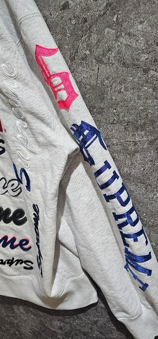 【レミントン専用】シュプリーム 21AW スウェットプルオーバーパーカー刺繍