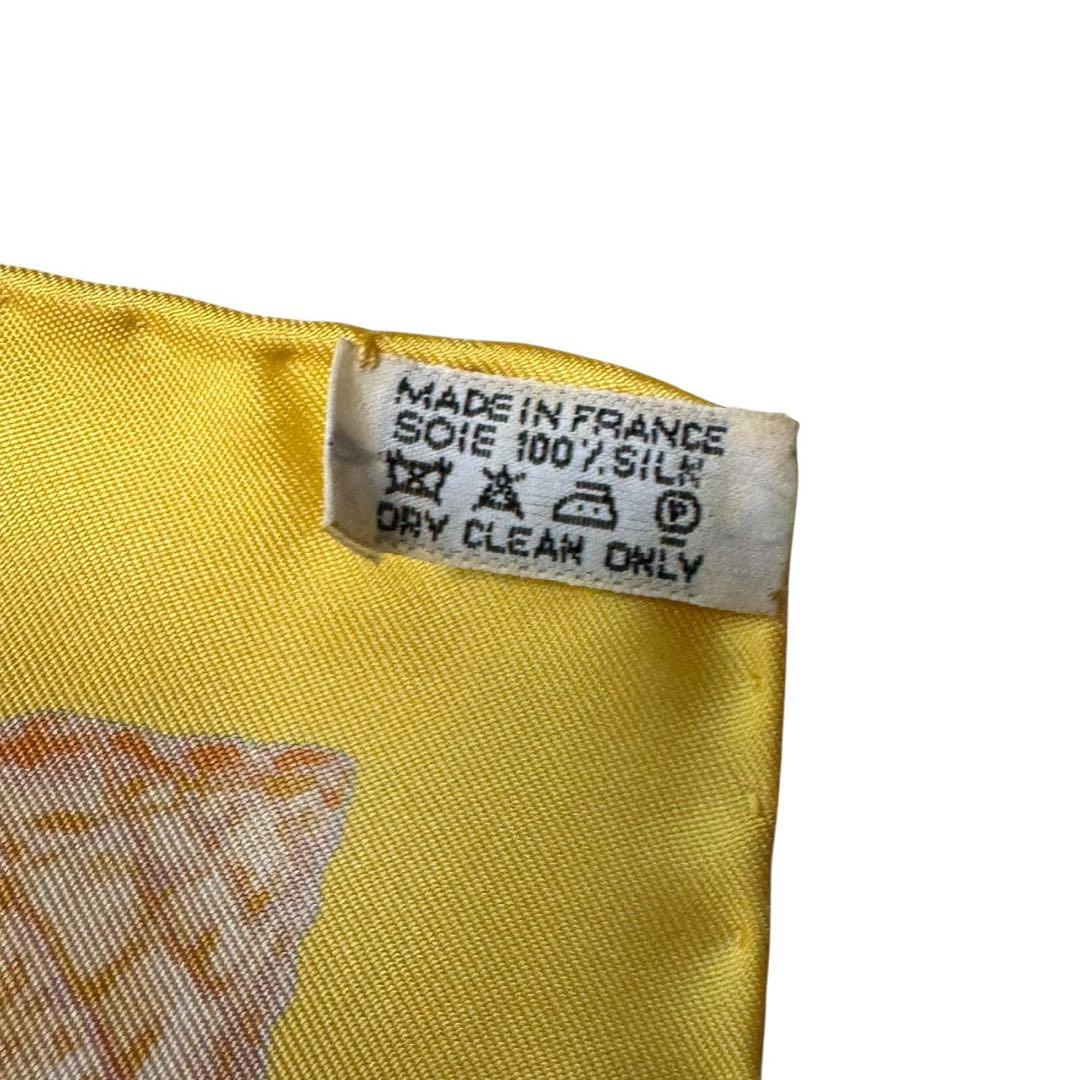 美品　エルメス HERMES カレ90 ROCAILLE ロカイユ 貝殻スカーフ