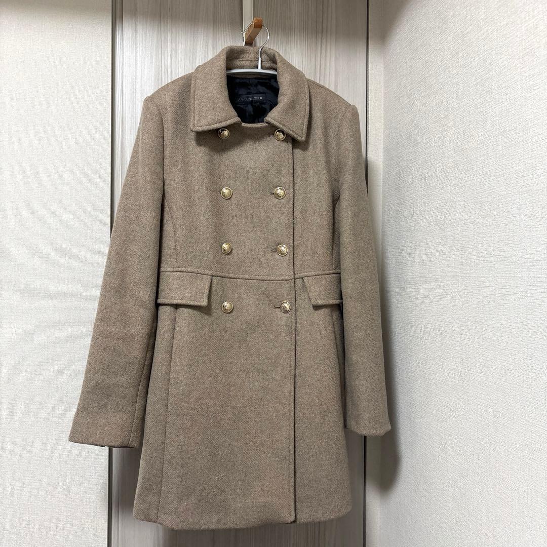 【美品】ウール混ショート丈ダブルブレストコート　ベージュ　M