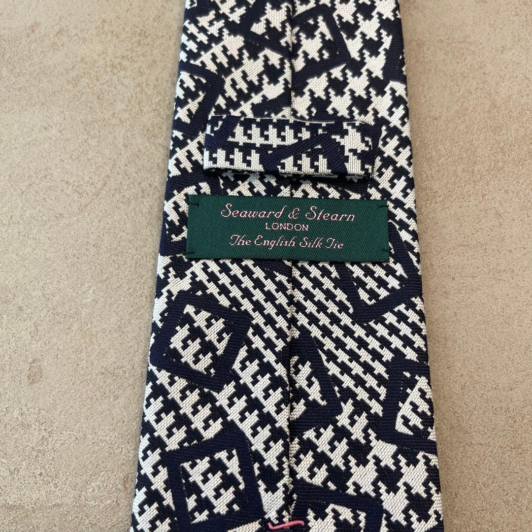 Seaward & Stearn ネクタイ