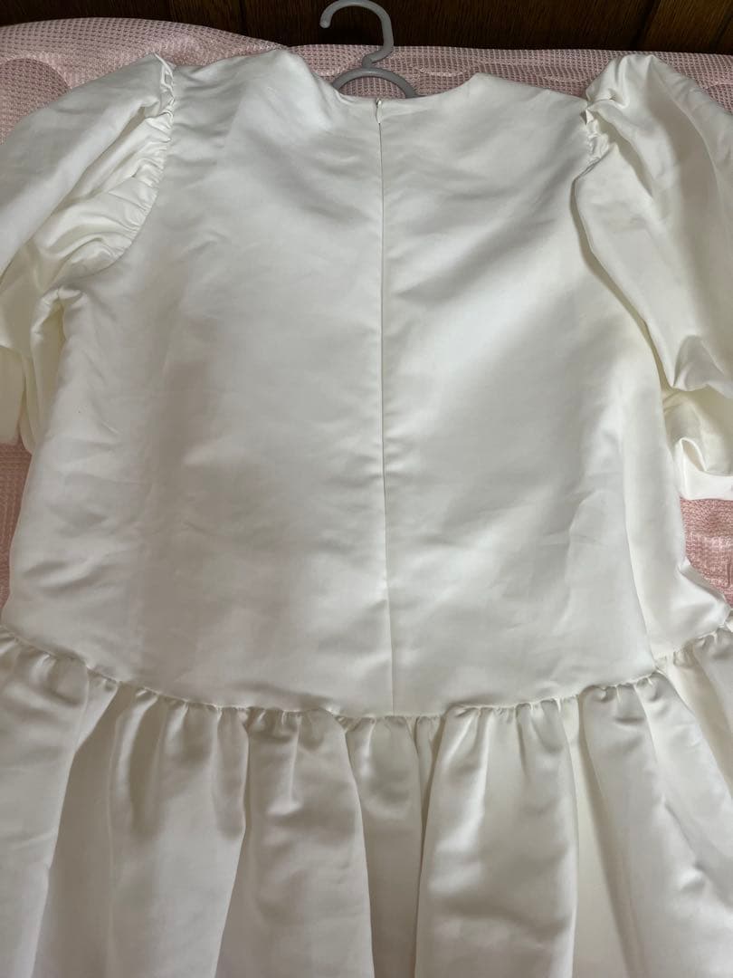 ツルバイマリコオイカワ♡Eleonore ホワイトペプラムトップス