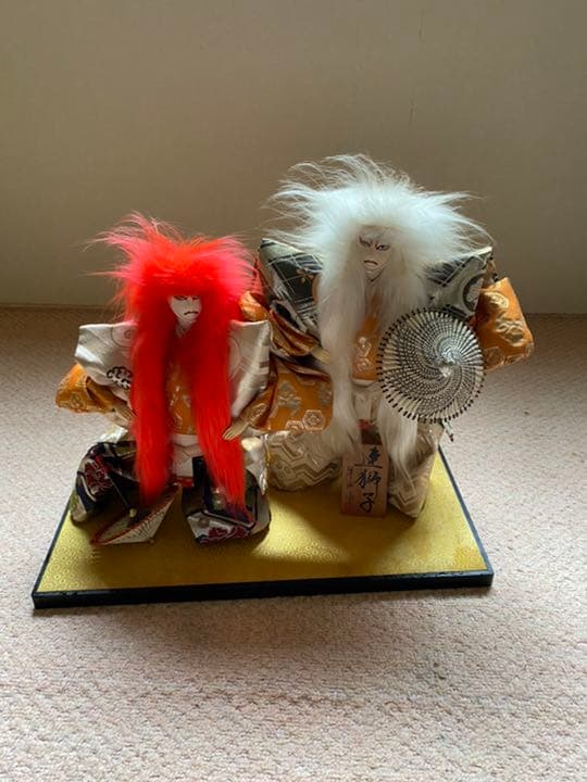 歌舞伎の置物（連獅子）