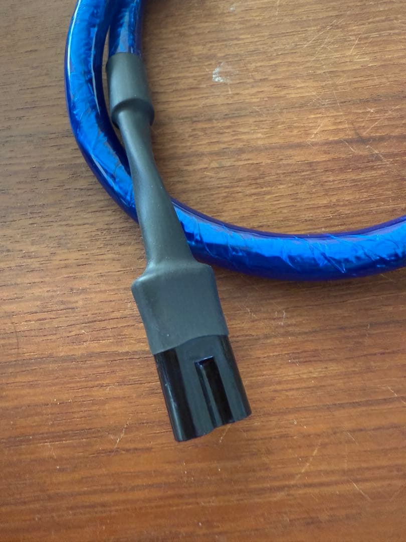 ゾノトーン6N2P-3.0Meister電源ケーブル(メガネ型)