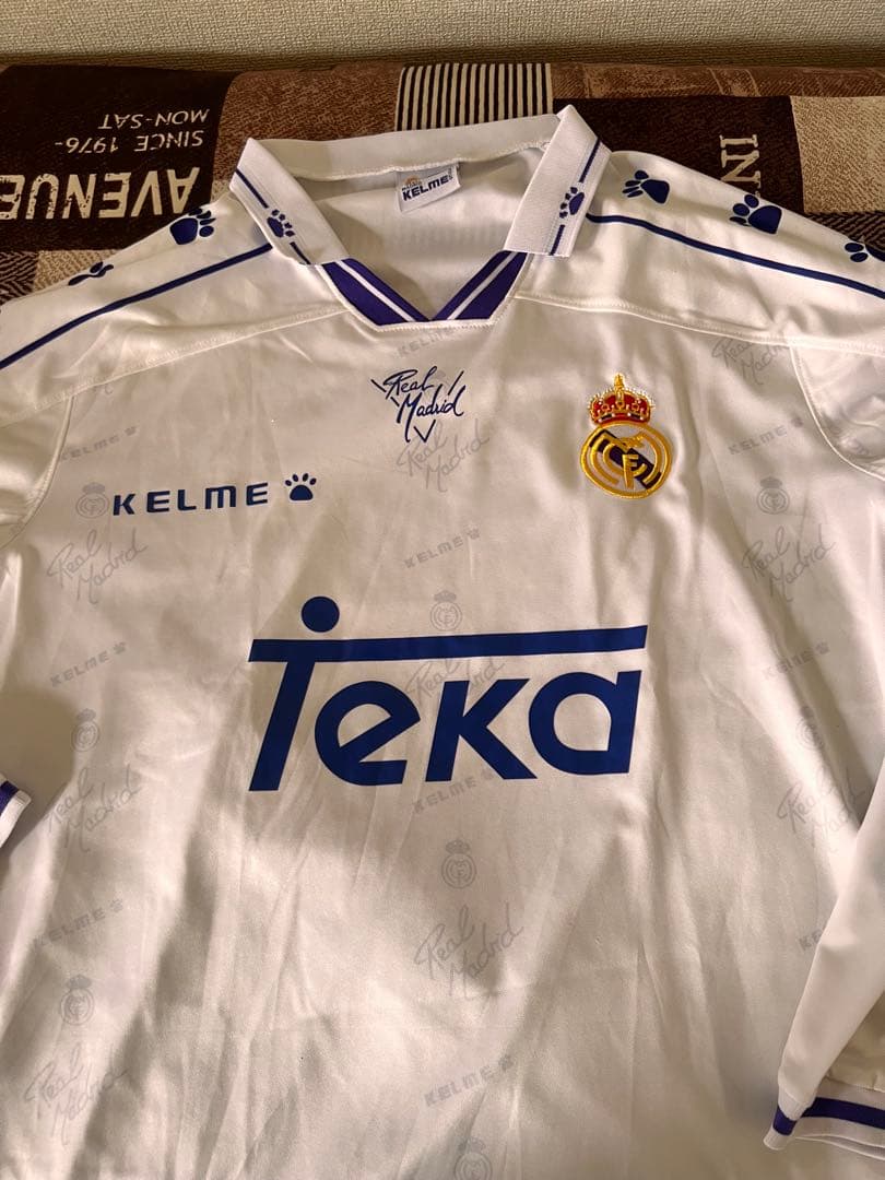 レアル・マドリード REDONDO 6番 サイン入りシャツ