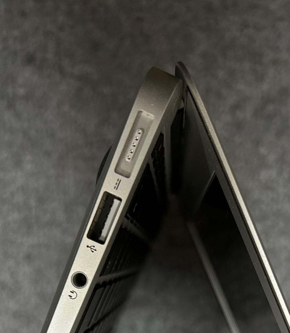 2016年製美品 MacBookAir i7 2.2Ghz 8Gb 11インチ