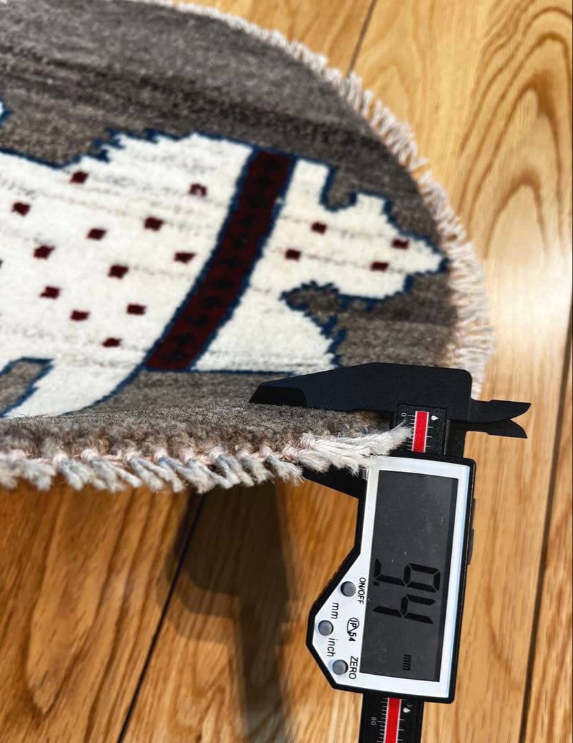 ペルシャ　アマレバフト　円形　40×40サイズ　ライオン