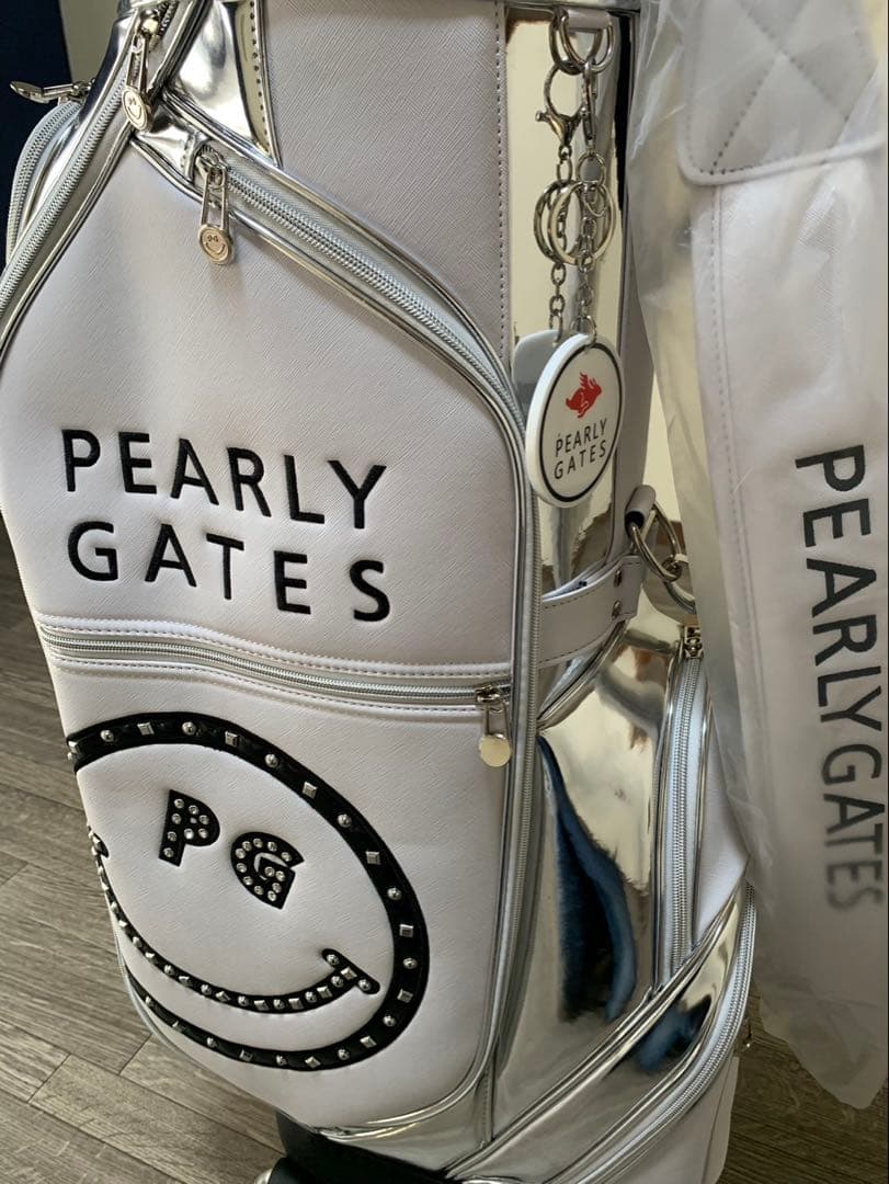 PEARLY GATES パーリーゲイツ　キャスター付キャディバッグ　ホワイト