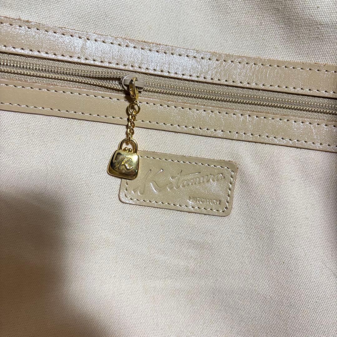 ✨極美品✨キタムラ ボストンバッグ ロゴ型押し ゴールド金具 大容量 レザー 黒