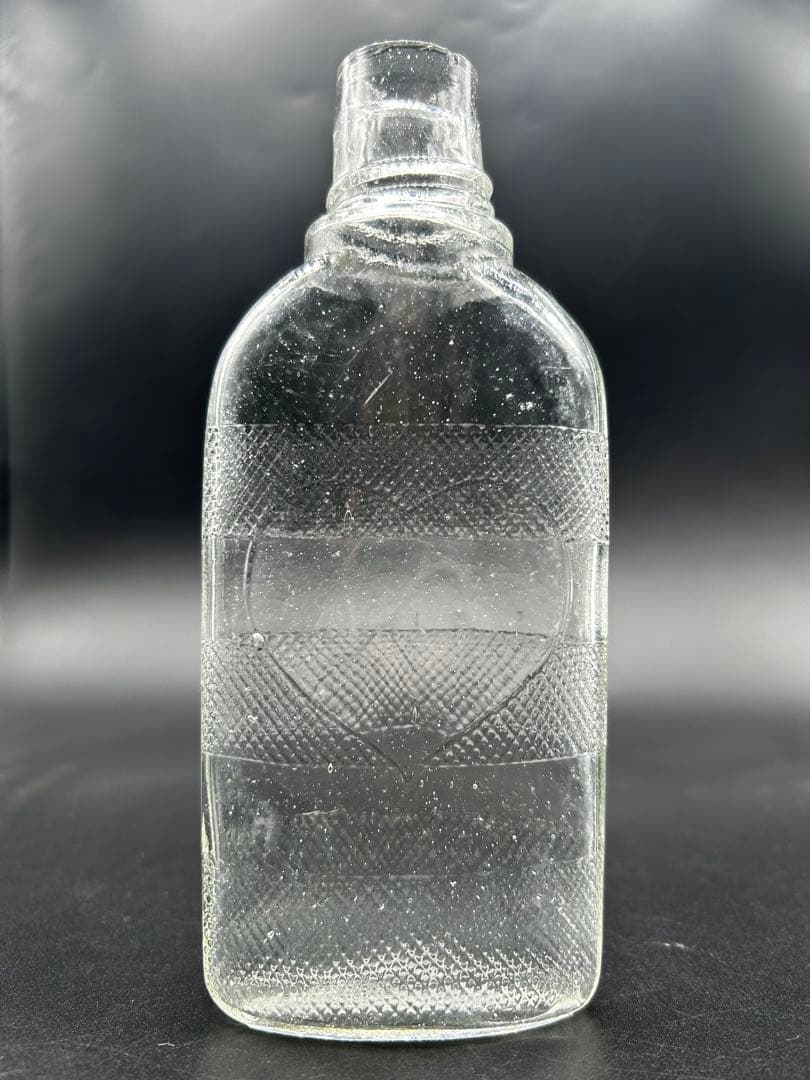 ハート模様　金平糖瓶　レトロ瓶　ガラス