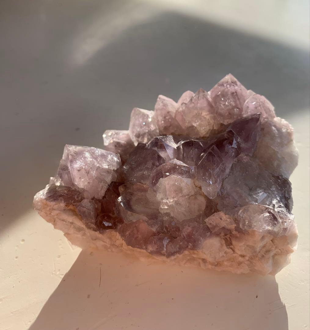 【天然石】高品質 ラベンダーアメジスト 原石　クラスター