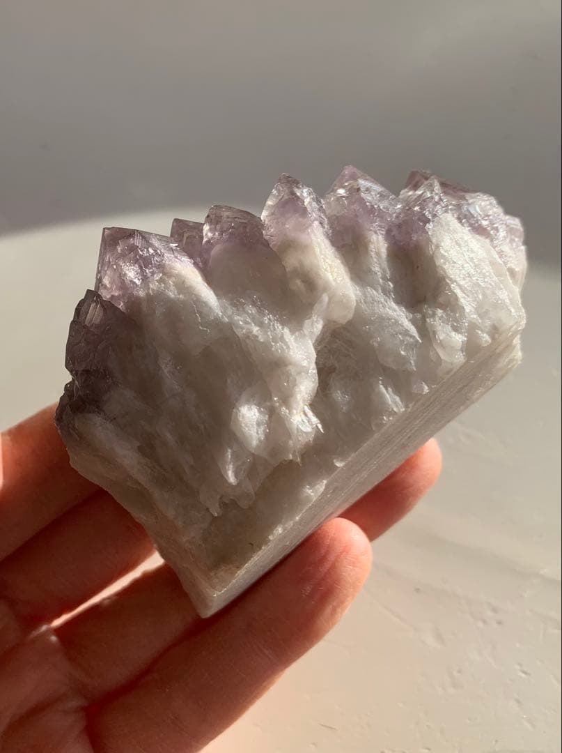 【天然石】高品質 ラベンダーアメジスト 原石　クラスター