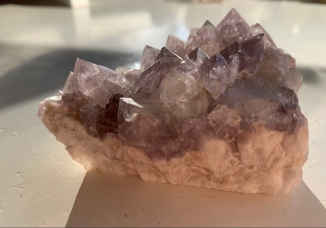 【天然石】高品質 ラベンダーアメジスト 原石　クラスター