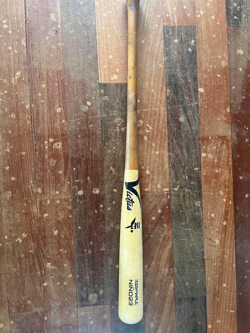 【Victus】BFJマーク入り33インチ硬式用木製バット　まさ様限定