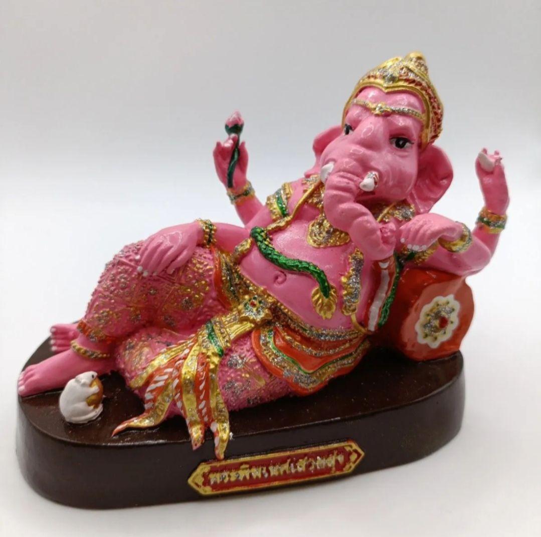 タイ・チャチュンサオ県の有名寺院「ワット・サマーン・ラッタナーラーム