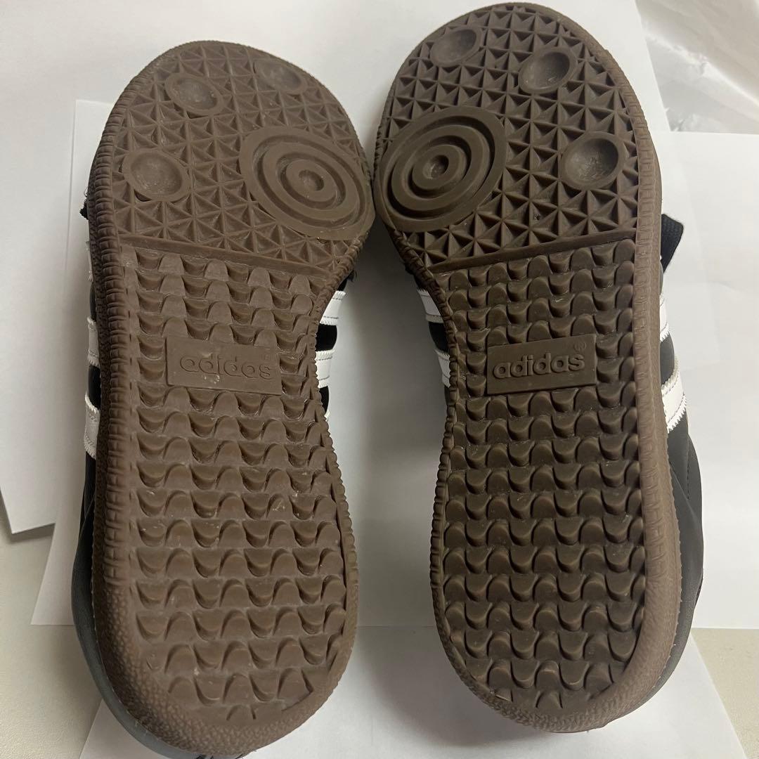 adidas Samba OG ブラック/ホワイト/ガム