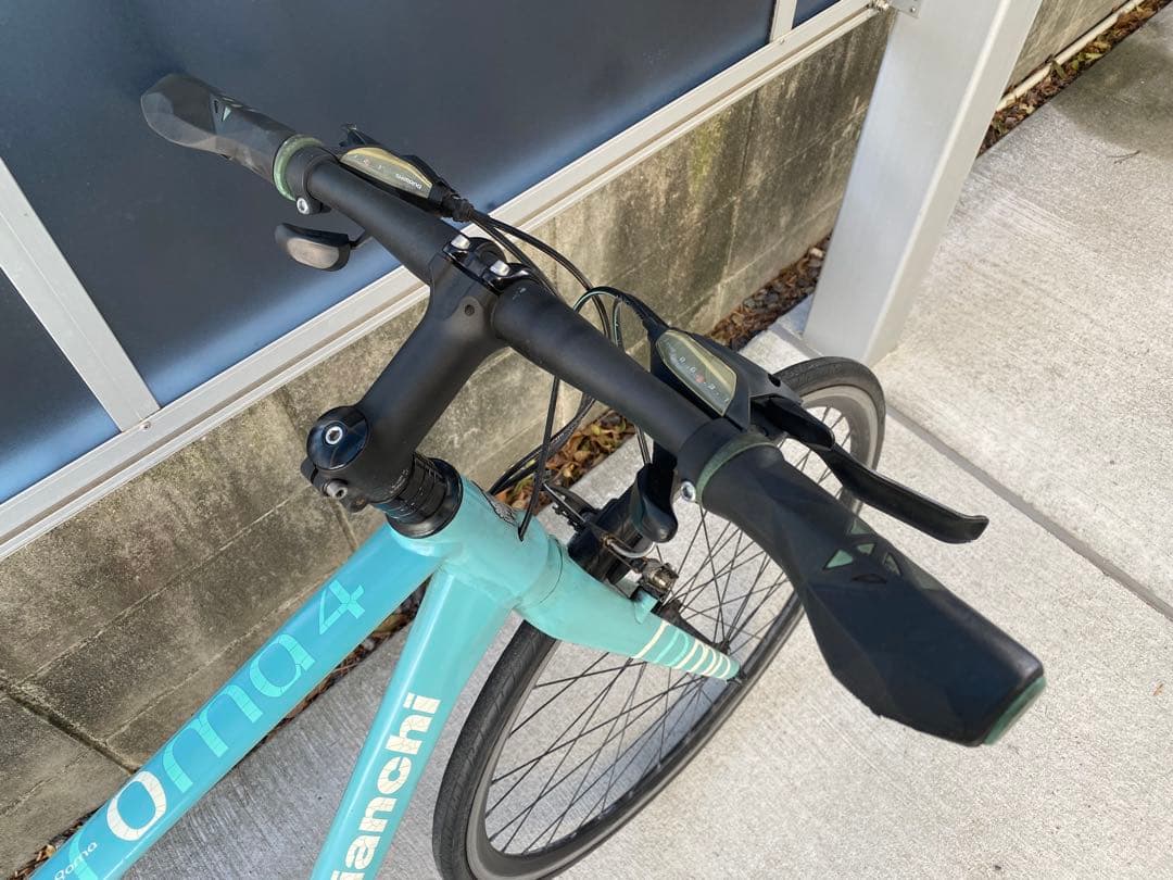 ビアンキ　ローマ4 クロスバイク　アルミフレーム