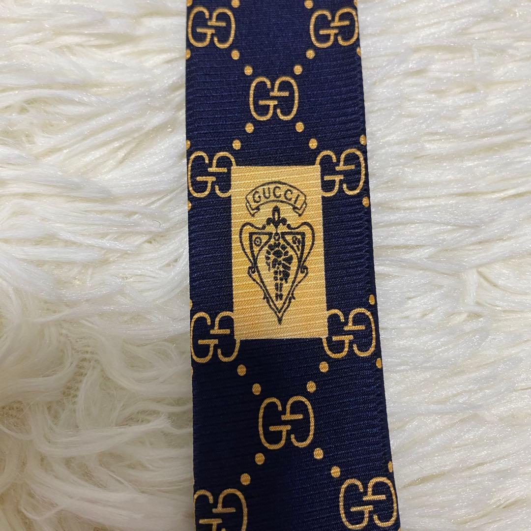 GUCCI ネクタイ GG柄 シルク100% ネイビー　ゴールド　GUCCI