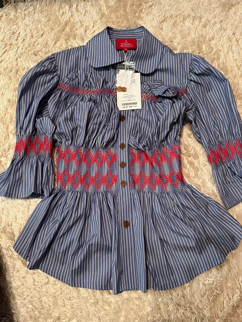 【もえさん専用】#ビビアンウエストウッド　シャーリング　ブラウス