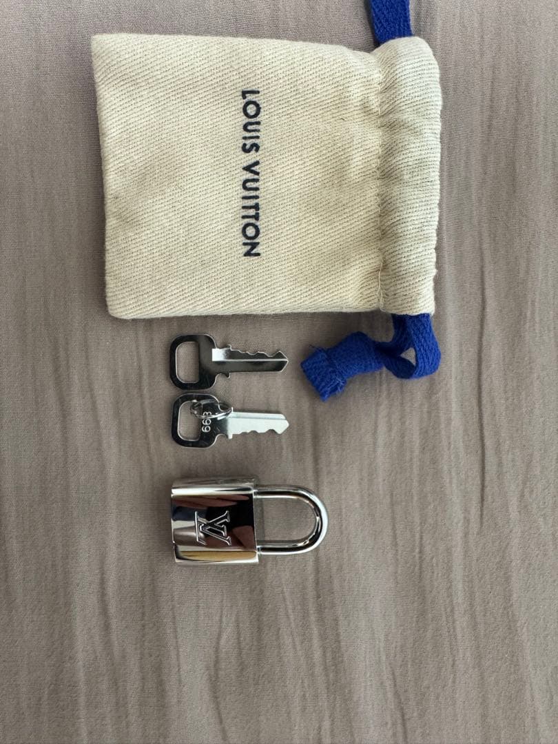 未使用 ルイヴィトン テイクオフトート アエログラム トートバッグ ネイビー