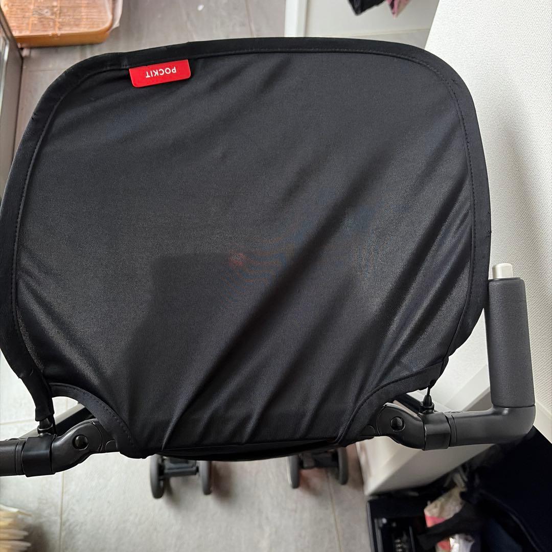 g bポキット　コンパクトベビーカー　超軽量