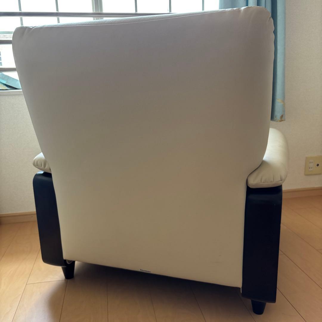 《ぽてみる》カリモク 1人掛けソファ