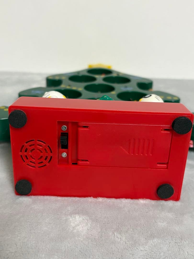 ハローキティ　サンリオ　クリスマスツリー　ライト・メロディー付き