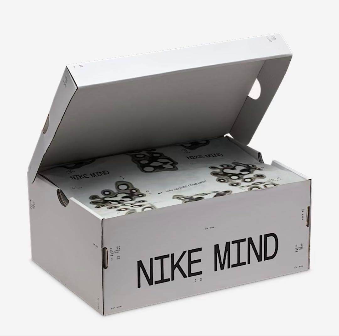 新品未使用　ナイキ　マインド　002 グレー　24.5cm