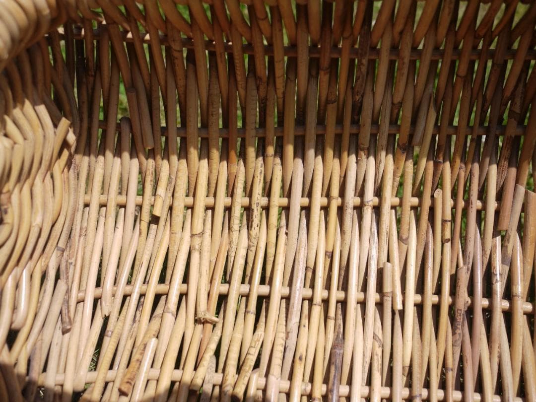 特大籐かご バスケット　ディスプレイ収納インテリア　おもちゃ　ドイツヴィンテージ