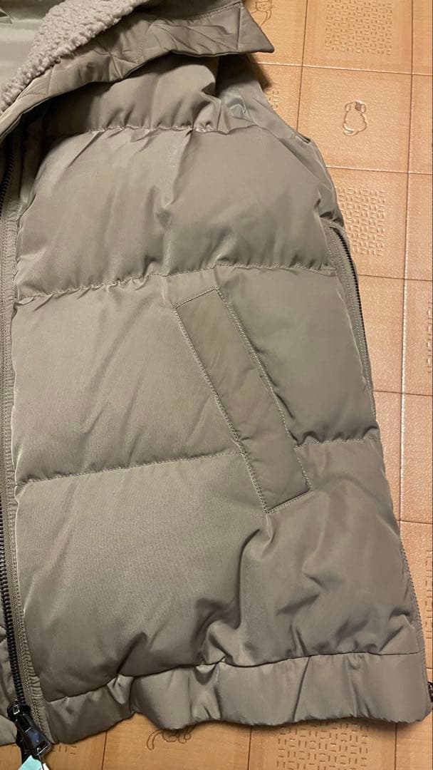 【LOU ANDREA/ルーアンドレア】２WAY DOWN VEST