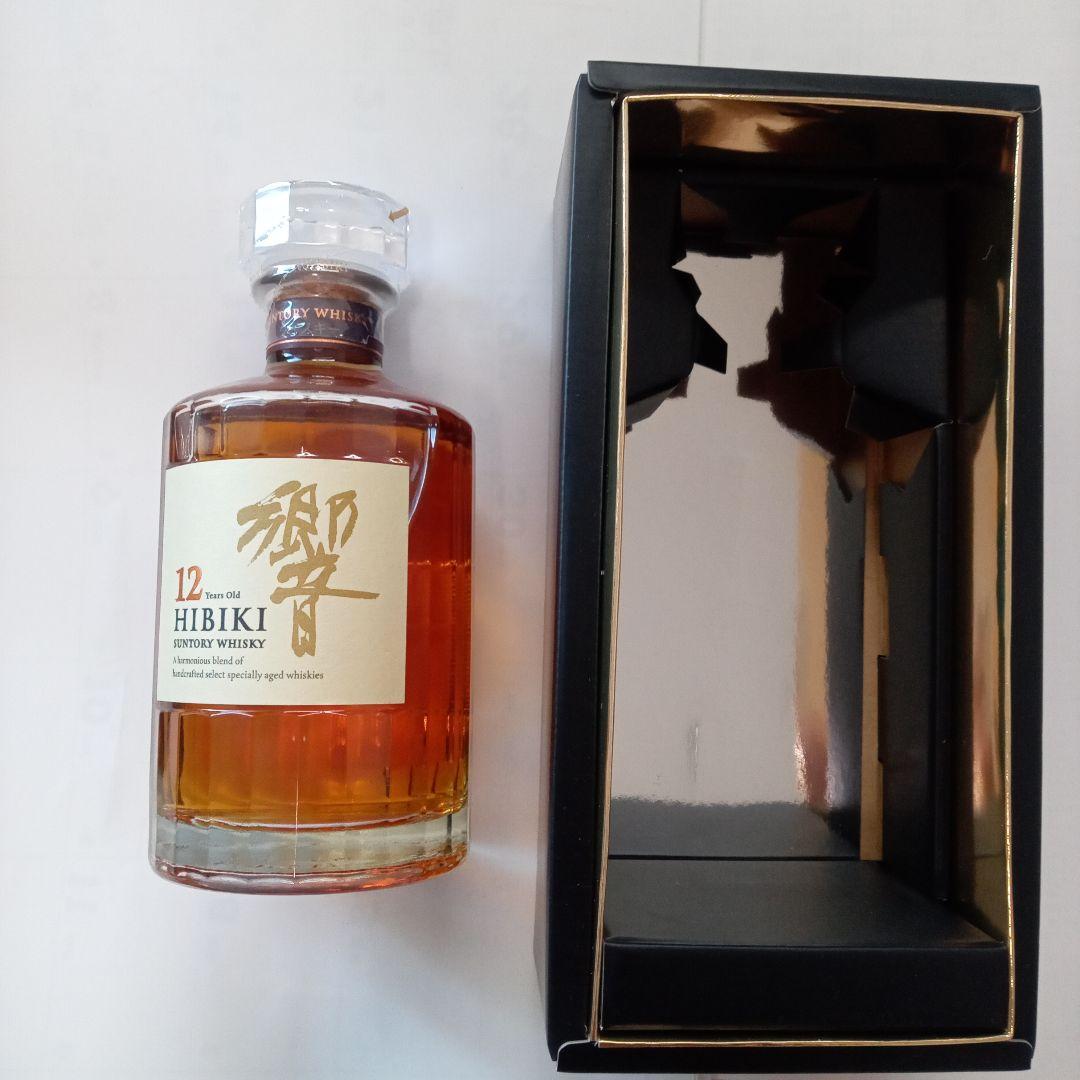 サントリー響12年　500ml未開封