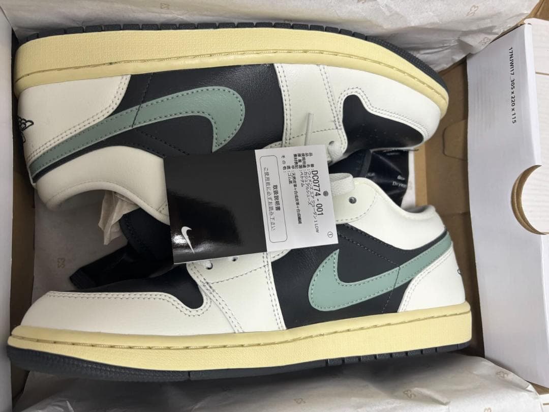 靴 Nike Air Jordan 1 Low 10.5 UK