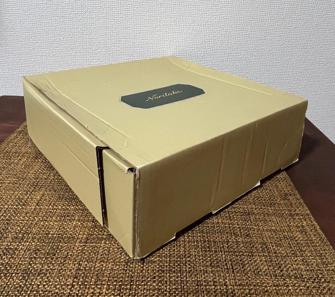 【新品未使用品】ノリタケ　ロイヤルオーチャード　5枚セット（日本製、24センチ）