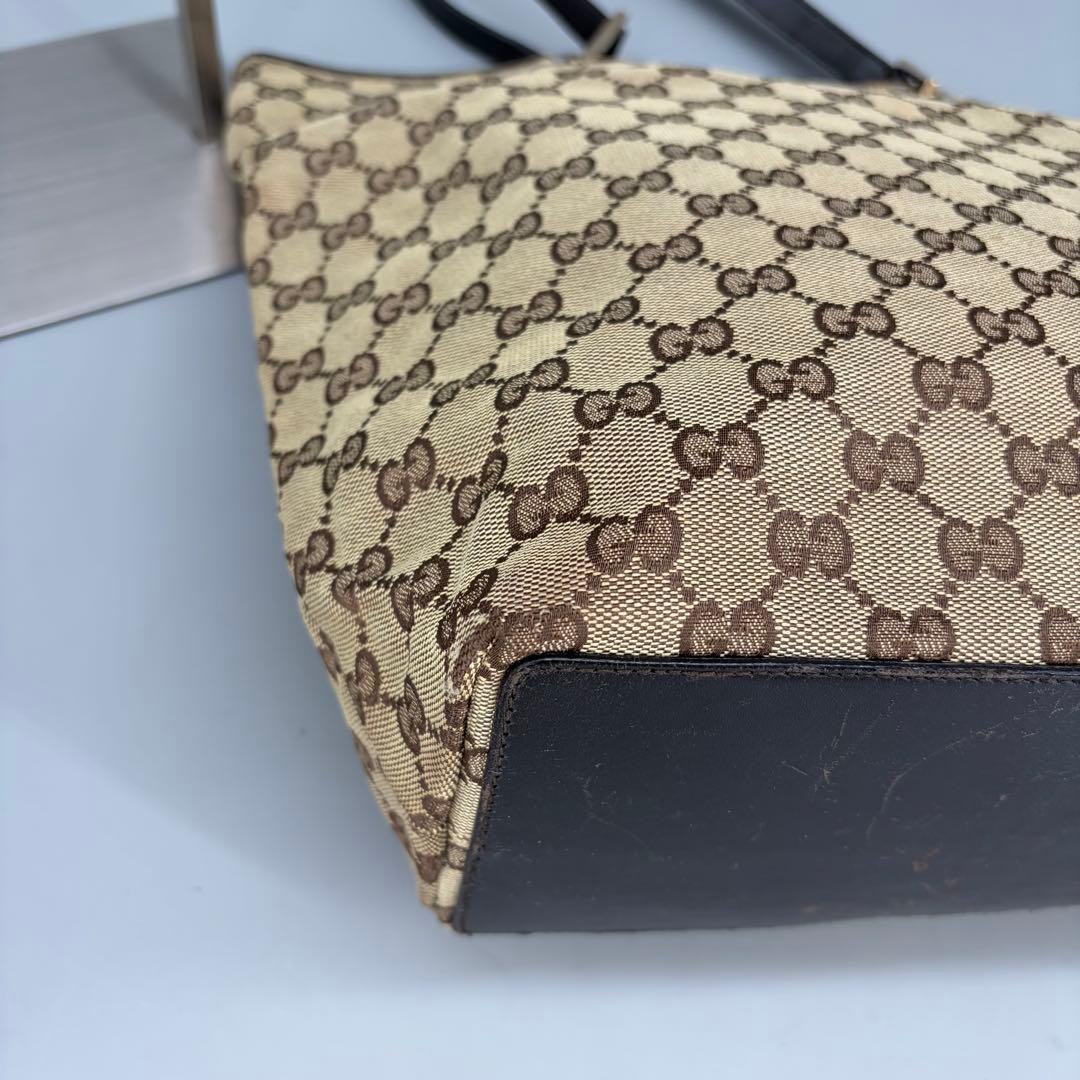 グッチ　トートバッグ　GGキャンバス　ベージュ