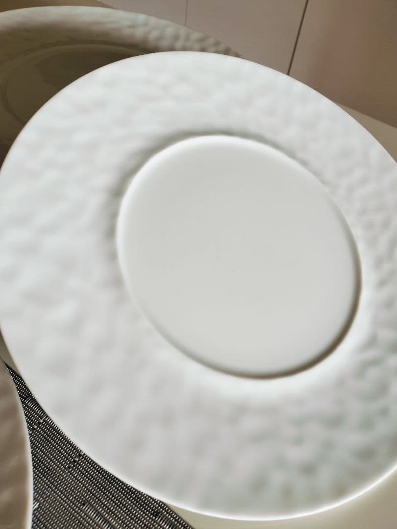 波模様 ホワイト プレート 約27cm　ベルナルドフランス製 4枚セット