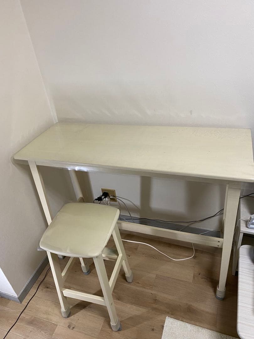 作業用デスク　机　白色