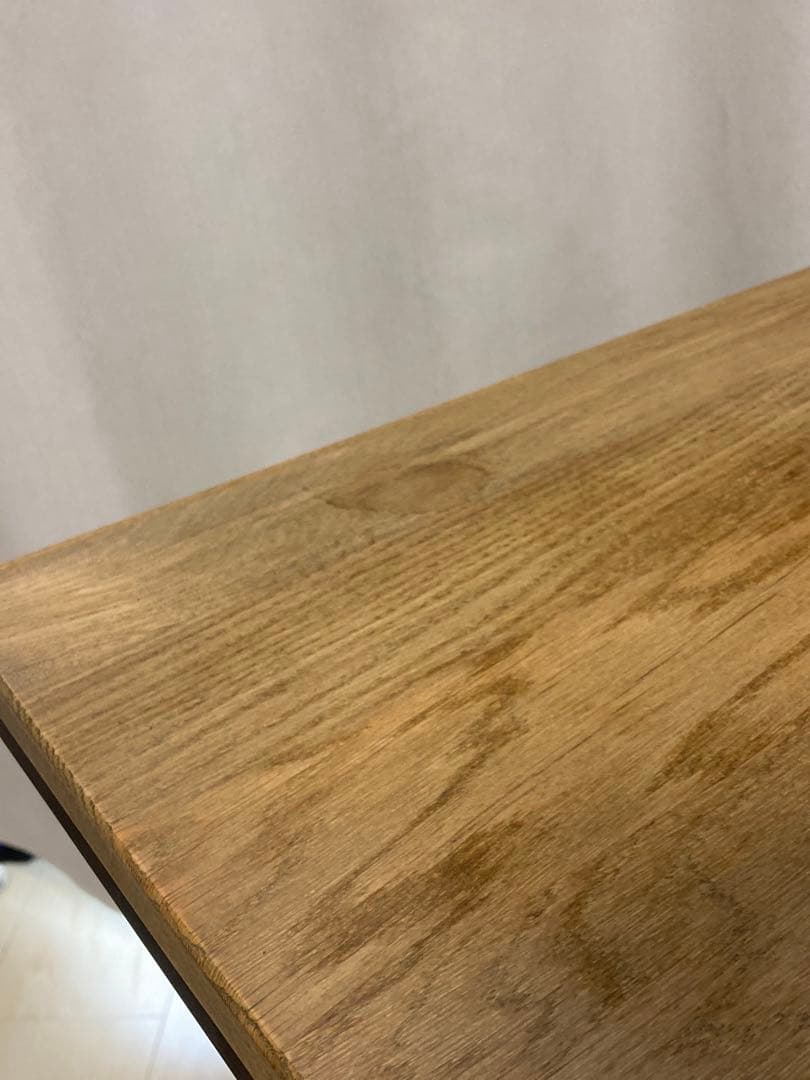 ベルギーブランド STEELE サイドテーブル