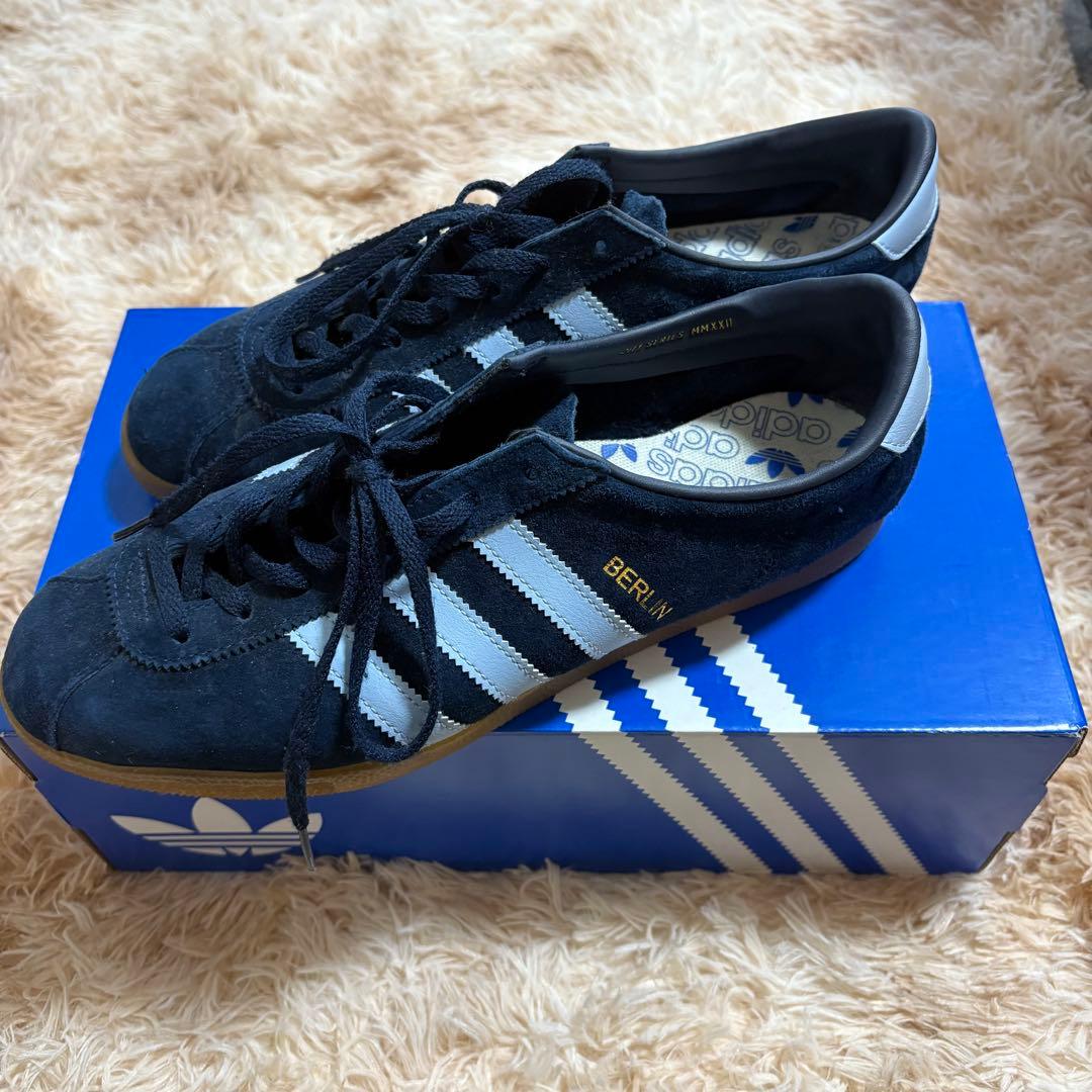 adidas BERLIN ベルリン CITY SERIES 27cm