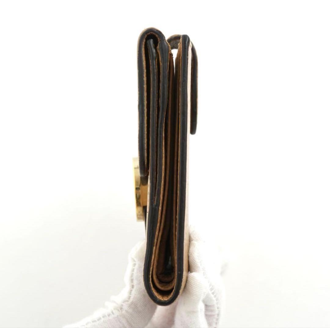 GUCCI二つ折り財布