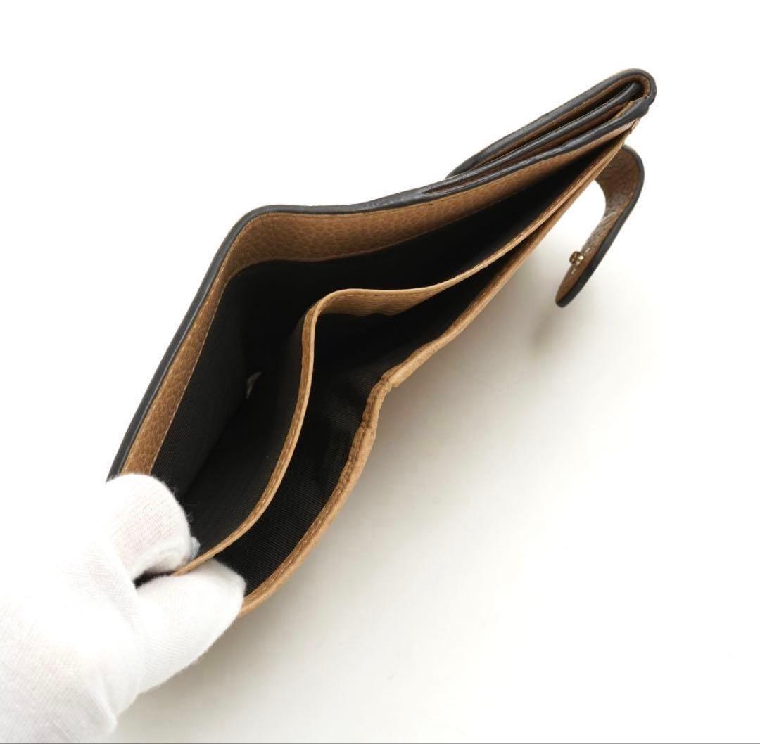 GUCCI二つ折り財布