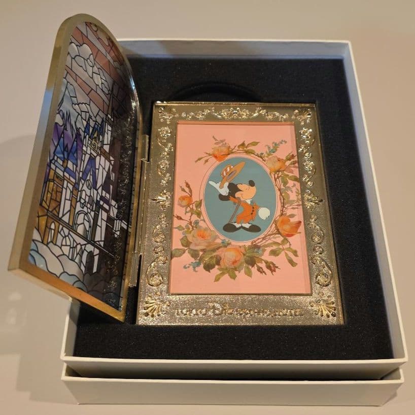 新品 ディズニーランドホテル 写真立て 東京ディズニーランド Disney