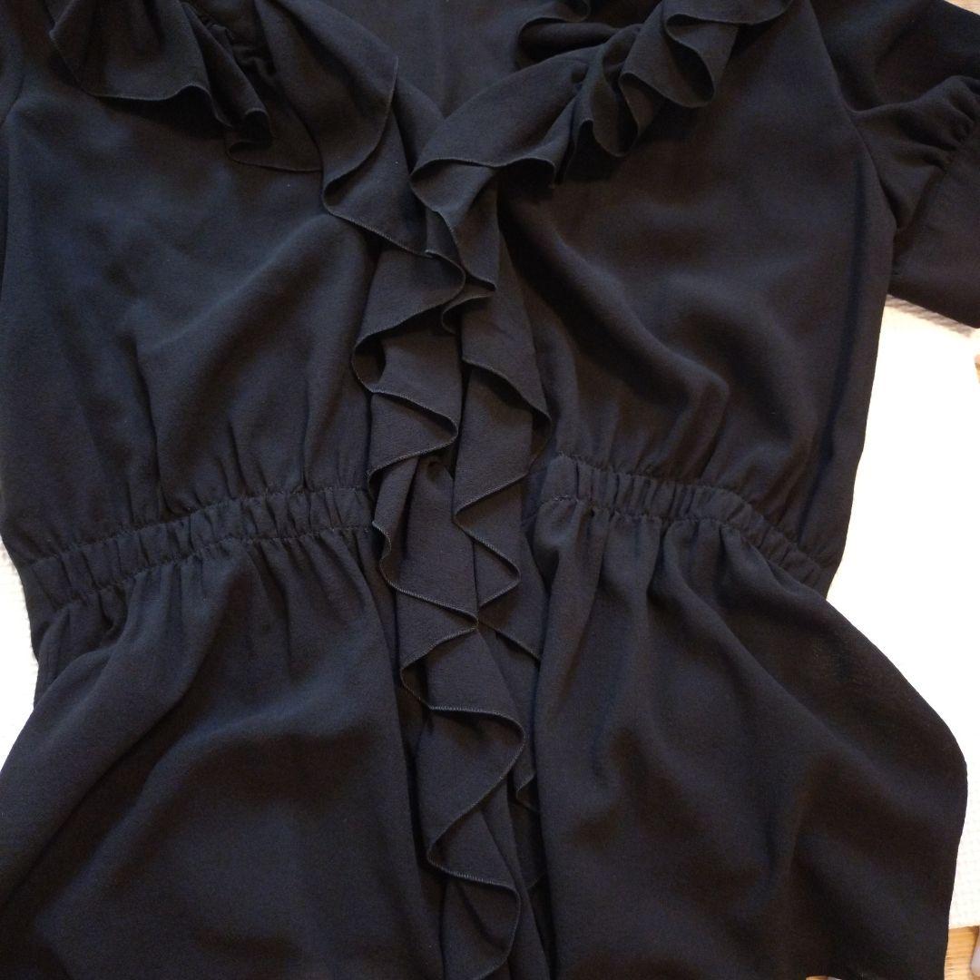 新品未使用　PRADA フリルデザイン 半袖ブラウス 黒