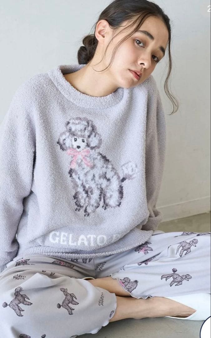 ジェラートピケ　プードル柄ジャガードプルオーバー&ロングパンツ