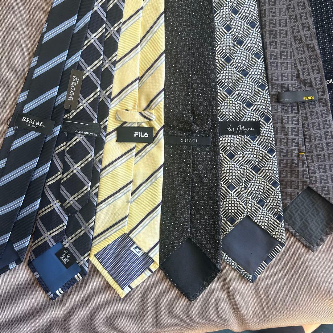 S*y様 ネクタイ19本　GUCCI ジバンシーFENDI など