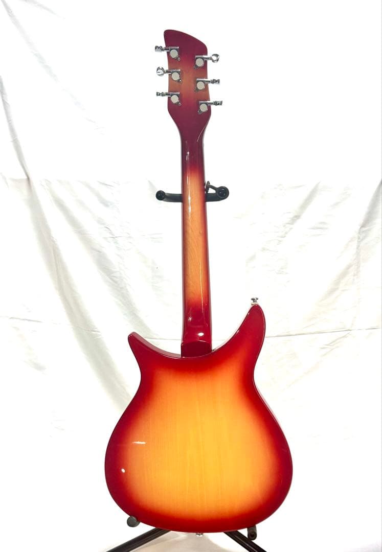 リッケンバッカー320タイプギター