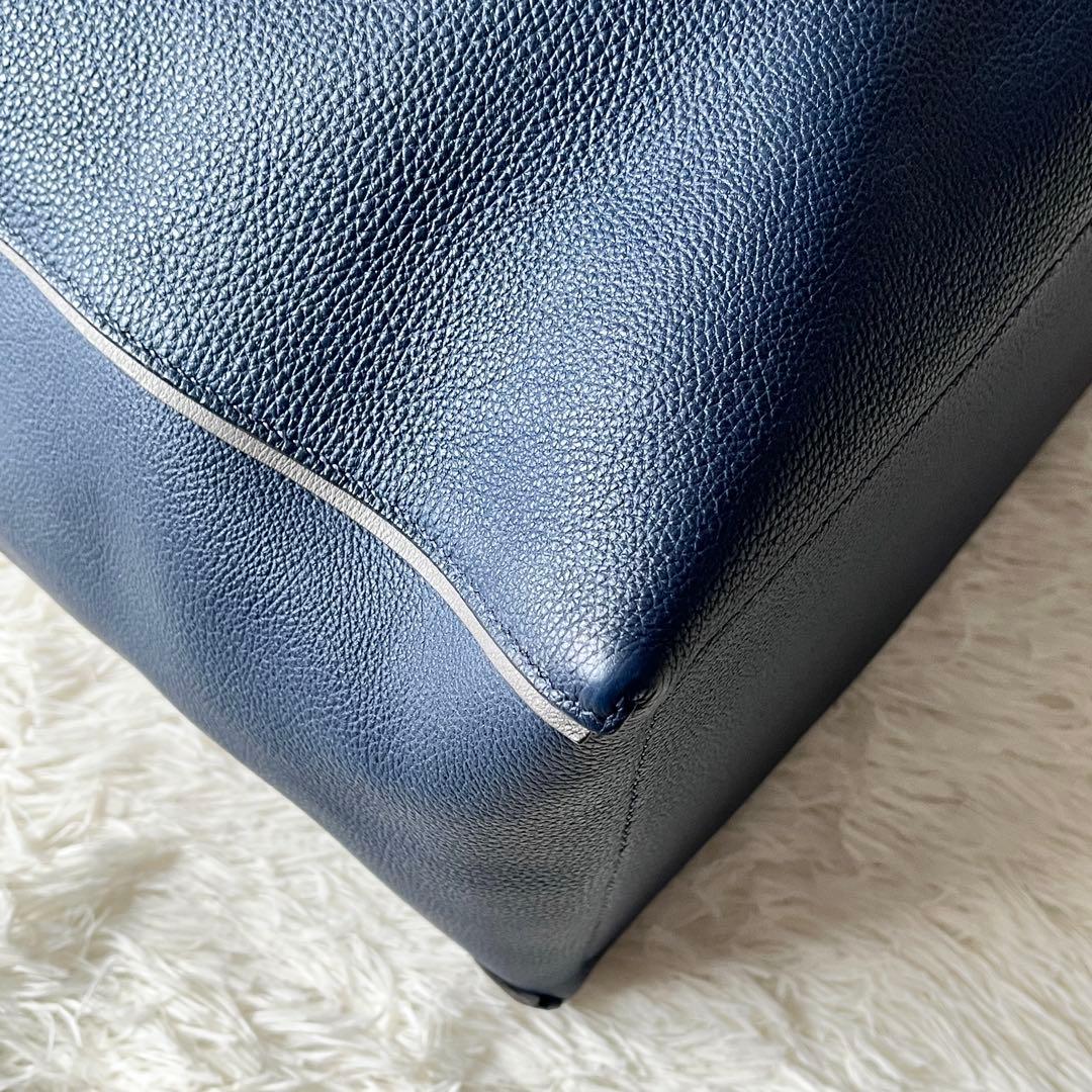 美品✨MAISON TAKUYAメゾンタクヤ　トートバッグ　ネイビー　レザー