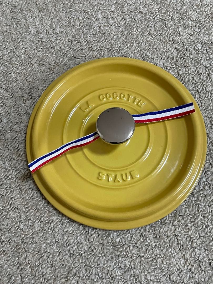 新品未使用　staub ストウブ　ココットラウンドシトロン　18cm