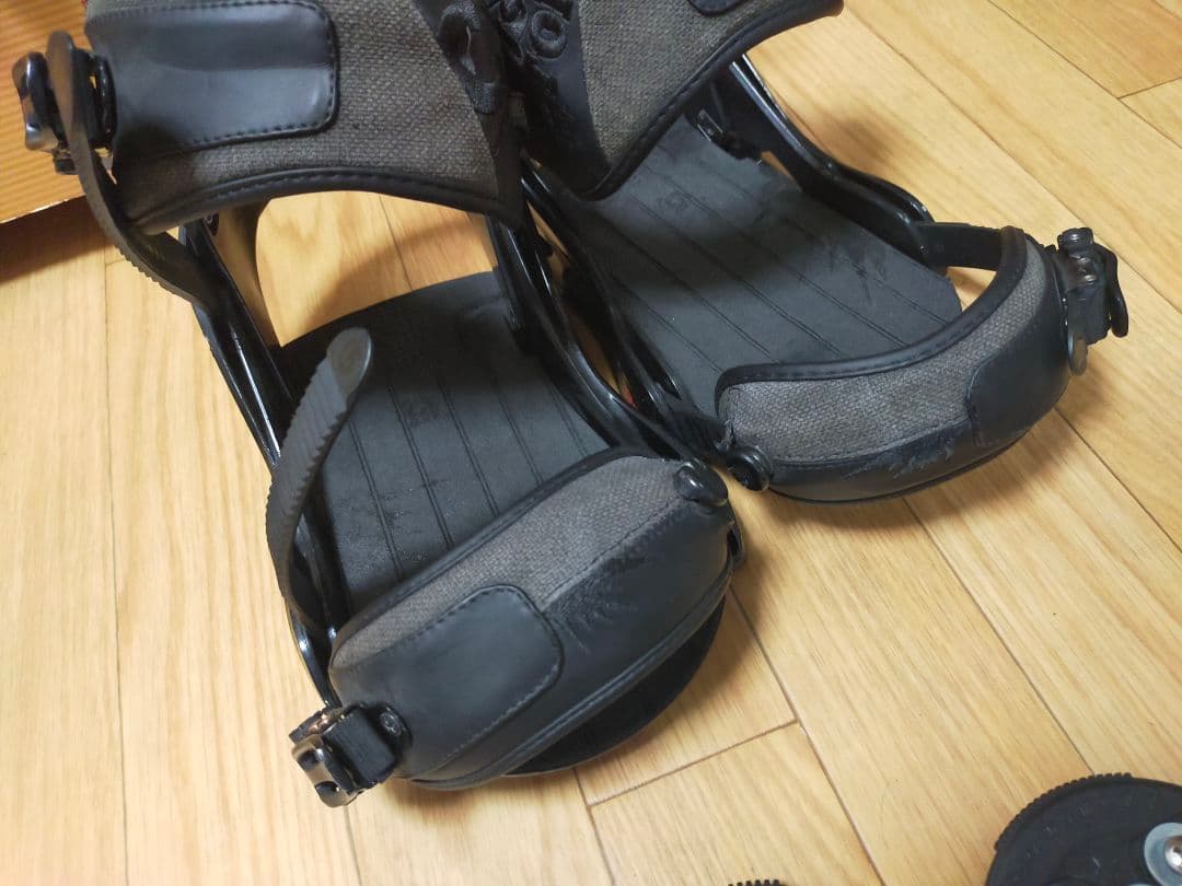 Burton CustomスノボRe:flexビンディング サイズM 4x4対応